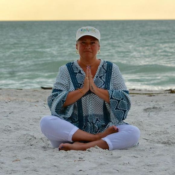 Meet your Posher, Heather - Picture 1 of 1